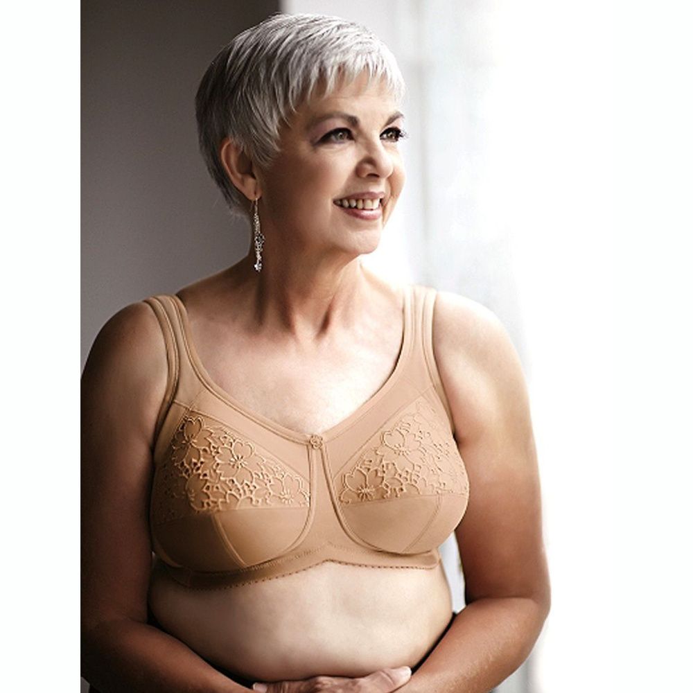 Lace Accent Front Closure Mastectomy Bra