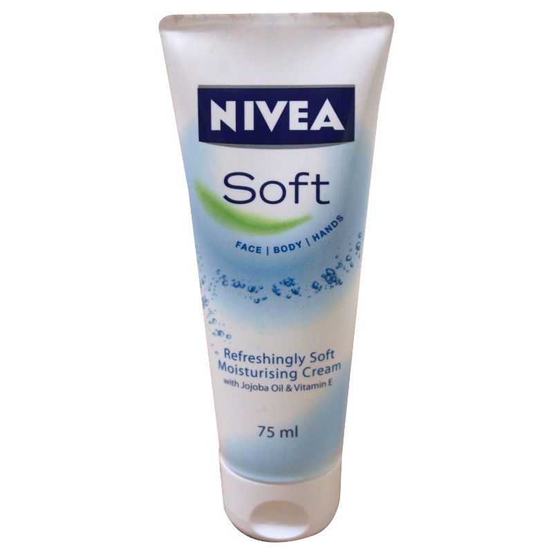 Doe voorzichtig Manifestatie de eerste Nivea Soft Refreshingly Soft Moisturizing Creme