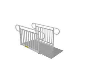 EZ-ACCESS PATHWAY 3G Solo Aluminum Modular Entryway Wheelchair Ramp