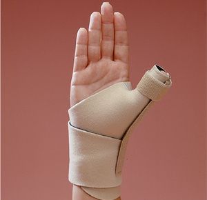 Enovis Procare Wrist Splint foam