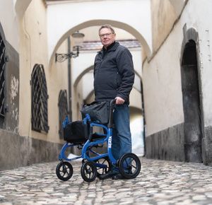 Strongback Mobility SEATA Rollator