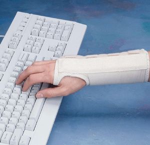 Rolyan Firm D-Ring Wrist Braces