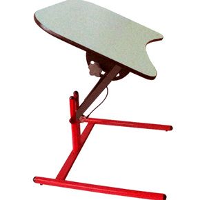 Real Design Mighty Able Table