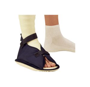 DeRoyal Navy Canvas Cast Shoe