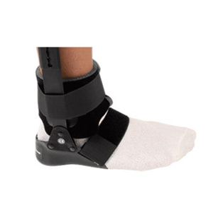 Extender Plus and Extender Post-Op Knee Braces – Breg, Inc.