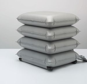 Mangar ELK Lifting Cushion