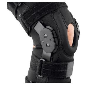 Breg RoadRunner Pull-on Neoprene Knee Brace With Patella Stabilizer