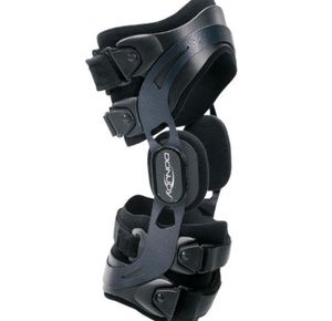 Donjoy X-Rom Post Op Knee Brace, Health & Nutrition, Braces, Support &  Protection on Carousell
