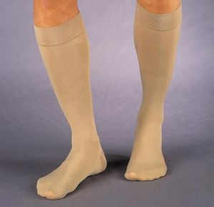 BSN Jobst Relief 15-20 mmHg Petite Closed Toe Knee High Compression Stockings