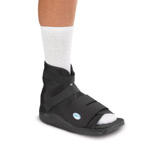 Enovis Procare Darco Slimline Cast Boot