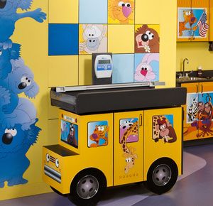 Clinton Fun Series Zoo Bus with Jungle Friends Pediatric Scale Table