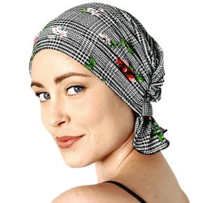 Chemo Beanies Pixie Black Red-Fucshia Gauze Knit