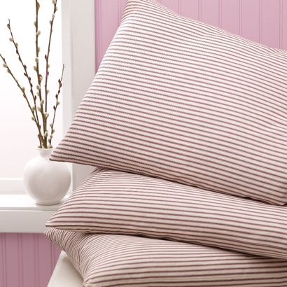 Buy Medline Hyperbaric Reusable Pillows