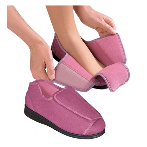 extra wide womens slippers