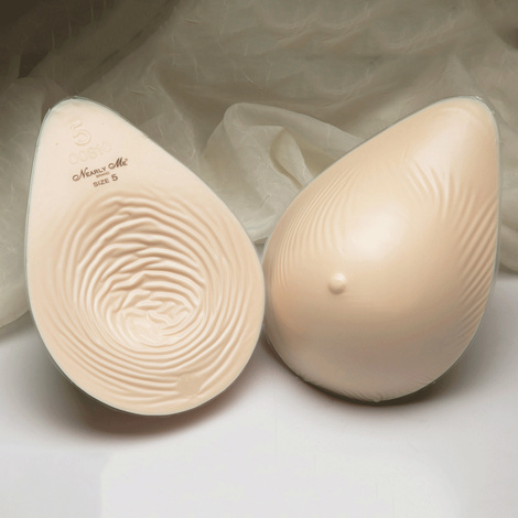 Nearly Me 875 Basic Extra Lightweight Tapered Oval Breast Form