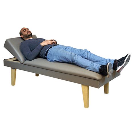 Hausmann Model 7905 Inwood Couch