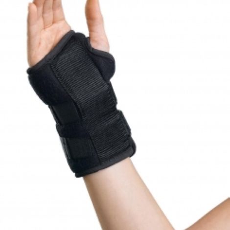 Medline Universal Wrist Splints