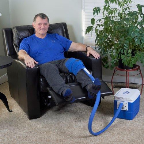 Polar Active Ice 3.0 Knee And Joint Cold Therapy U-Shaped Bladder System With 9 Quart Cooler